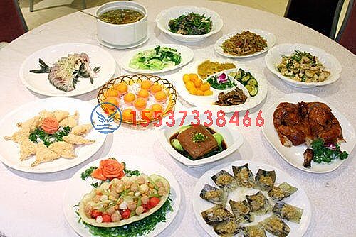 陪領(lǐng)導(dǎo)或者客戶(hù)吃飯點(diǎn)菜的技巧