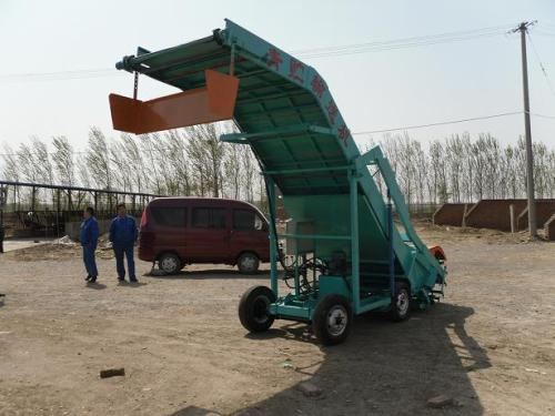 小型青貯飼料取料機