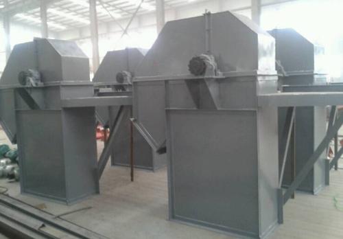 高效斗提機多臺機頭展示 高效斗提機多臺機頭展示