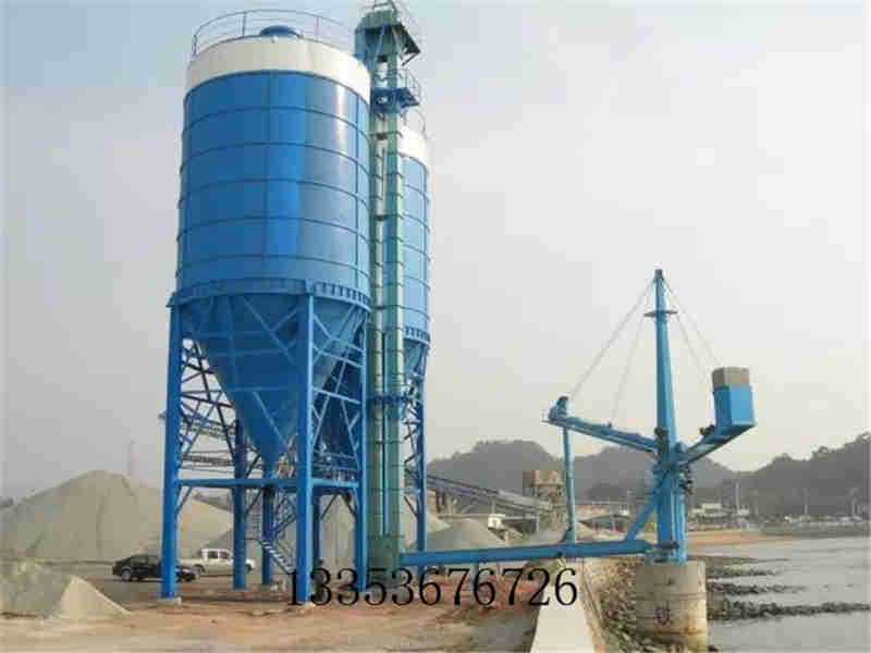 斗式提升機(jī)云因現(xiàn)場 斗式提升機(jī)云因現(xiàn)場